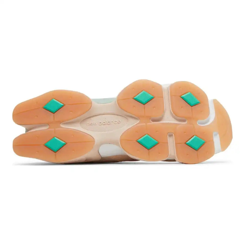 Tênis 9060 Bege Feminino