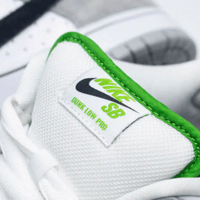 Tênis SB Dunk Low - Chlorophyll Cinza